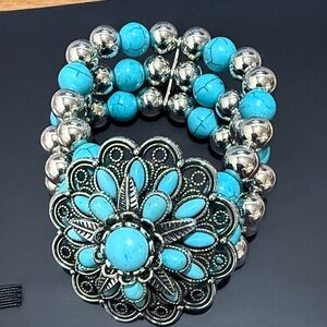 Turquoise and Silver toned Floral stretch Bracelet